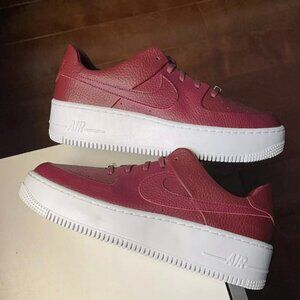 Nike Air Force 1 Sage Low Team Red  Women’s 6.5 / 37